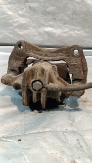 фото thumb №5, Суппорт тормозной volvo v40 левый перед 1.9d lift