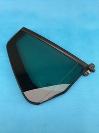 фото thumb №1, Стекло дверь правая задняя vw golf vii 7 5g тонированная 2012