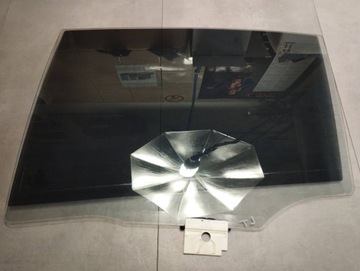 фото thumb №1, Bmw 7 g11 2016 стекло дверь левая зад двойная