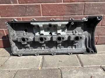 фото thumb №3, Крышка клапанов mercedes vito 2.2 cdi оригинал w639 6460161405 2005r 646