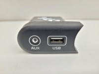Купити Роз'єм aux usb kia ceed 2 96120-a2300, фото thumb