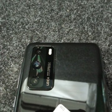 Смартфон HUAWEI P40 8/128 ГБ Черный - поврежден