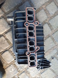 фото thumb №3, Ford 1.5 колектор всмоктуючий ds7g-9424-ga