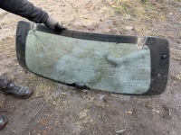 фото thumb №1, Стекло крышки багажника kia sorento i