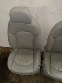 фото thumb №7, Сиденья обивка кожа светлая audi a8 d4 09-12