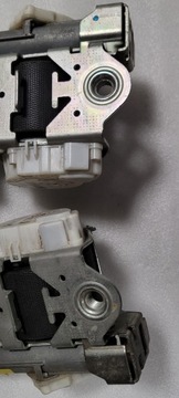 фото thumb №8, 2x натягувач pas mercedes w204 glk 34074002d 34074000d оригінал демонтаж