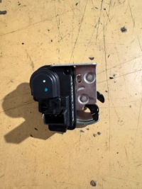 фото thumb №1, Jeep grand cherokee wk 2 замок стекло задняя