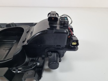 фото thumb №8, Kia niro ev рестайлинг крышка гнездо зарядки 2019 86340-q4000