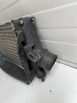 фото thumb №5, Радиаторов интеркулер opel vivaro renault trafic 8200411160