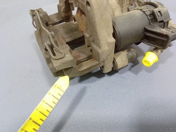 фото thumb №9, Volvo xc60 ii xc90 ii суппорт зад правый задний скоба 31687555