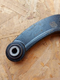 фото thumb №4, Важіль верхній лівий задній volvo xc40 c40 recharge 2017+ зад новий org 32315525