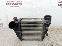 Купити Інтеркулер seat leon 1m 862328x, фото thumb