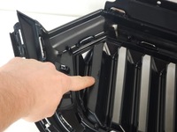 фото thumb №10, Skoda octavia iv 2020- решётка средняя решётка радиатора рамка сцепление оригинал jak новая