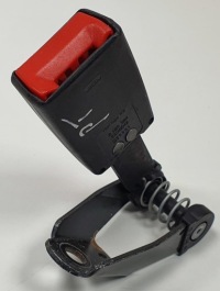 фото thumb №1, Кліпса поперечина правий задня bmw 7 e65 8223324