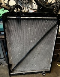 фото thumb №1, Радіатор wody mercedes actros a9425002303 a