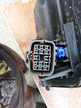 фото thumb №12, Лампа перед права mazda 6 vi gl 18- повний led