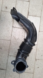 фото thumb №1, Кронштейн повітря повітрозабірник труба renault clio v 1.0 tce 165554991r