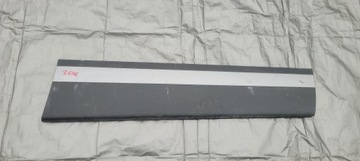 фото thumb №1, Range rover velar планка двері праві перед // 3506