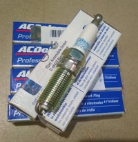 фото thumb №1, Свічка запалювання chevrolet