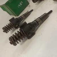 фото thumb №15, Volkswagen touran i 2.0 tdi pompowtryskiwacz 0414720402 03g130073b