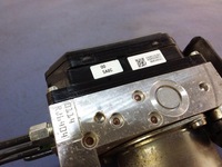 фото thumb №6, Nissan juke i lift 1.2 насос abs td8405