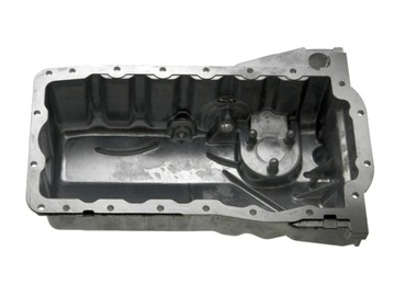 фото thumb №4, Поддон масляная vw golf audi a3 octavia 038103601ma