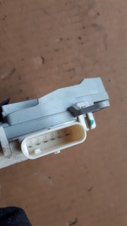 фото thumb №5, Audi оригінальний номер 8k0839015c 6pin замок двері pin