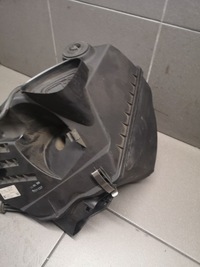 фото thumb №4, Корпус фільтра повітря audi a6 c6 3.2 4f0133835f