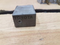 фото thumb №1, Реле 90080-87019 toyota corolla verso ii