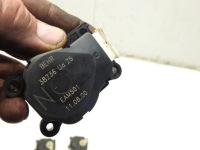 фото thumb №7, Моторчик обігрівача mercedes w220 4.0 cdi v8