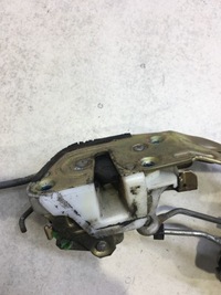 фото thumb №6, Замок дверь правый перед space wagon ii mb655572