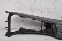 фото thumb №8, Mercedes w177 amg тунель середній підлокітник