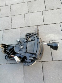 фото thumb №1, Chrysler town country домкрат переключения передач