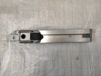 фото thumb №1, Mercedes w166 направляющая багажника a1668100127