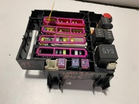 фото thumb №1, Audi q7 4m кріплення запобіжників 4m0971845 коробка запобіжники