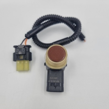 фото thumb №1, Датчик pdc valeo 890008 оригинал +штекер крайний