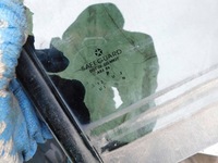 фото thumb №5, Chrysler pacifica 2005r стекло дверь правые зад