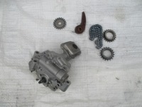 фото thumb №1, Насос оливи грм toyota avensis t25 verso rav4 ii 2.0 vvti