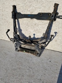 фото thumb №1, Megane iv подрамник перед балка pod радиатор