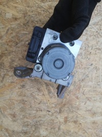 фото thumb №6, Chevrolet camaro 6.2 насос abs 065055766 23414639