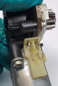 фото thumb №5, Моторчик сиденье левый перед jeep cherokee iii wh