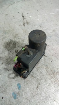 Насос центрального замка Audi 80 B4 4A0862257A