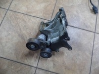 Tucson 1 2.0crdi 07' кронштейн ролик натяжитель Цена, фото thumb