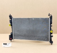 фото thumb №1, Радіатор води opel corsa e lift opel adam