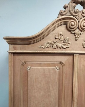 Красивый шкаф из орехового дерева Ludwikowska 3 AntiquesBrands