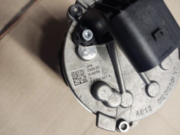 фото thumb №6, Дополнительный помпа воды porsche 9j1965567a