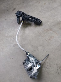 фото thumb №1, Mercedes gle w167 замок дверь правый p. a2220063999