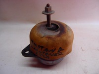 фото thumb №1, Кронштейн подушка двигуна ford mustang gt 2017r