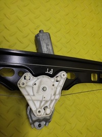 фото thumb №5, Mercedes w203 sedan підйомник скло правий задня