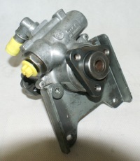 фото thumb №5, Насос підсилювача bmw 5 7693974104